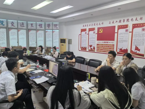 海南工商职业学院交通工程学院开展辅导员内训 赋能学生工作高质量发展